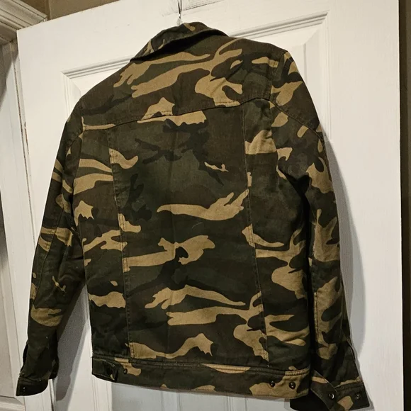 ZARA MAN DENIM JACKET - Picture 2 of 3